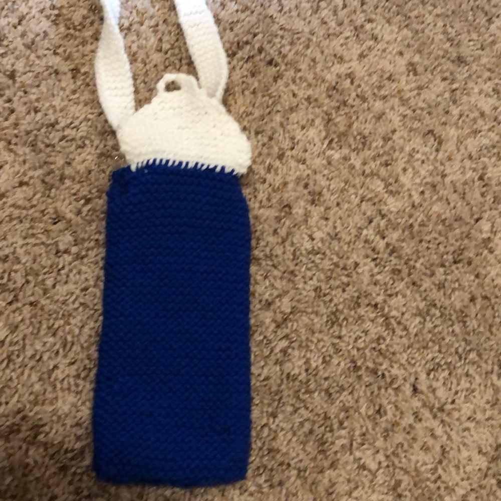 Sold- 🆕 Knitted Bag 🆕 - Picture 7 of 10